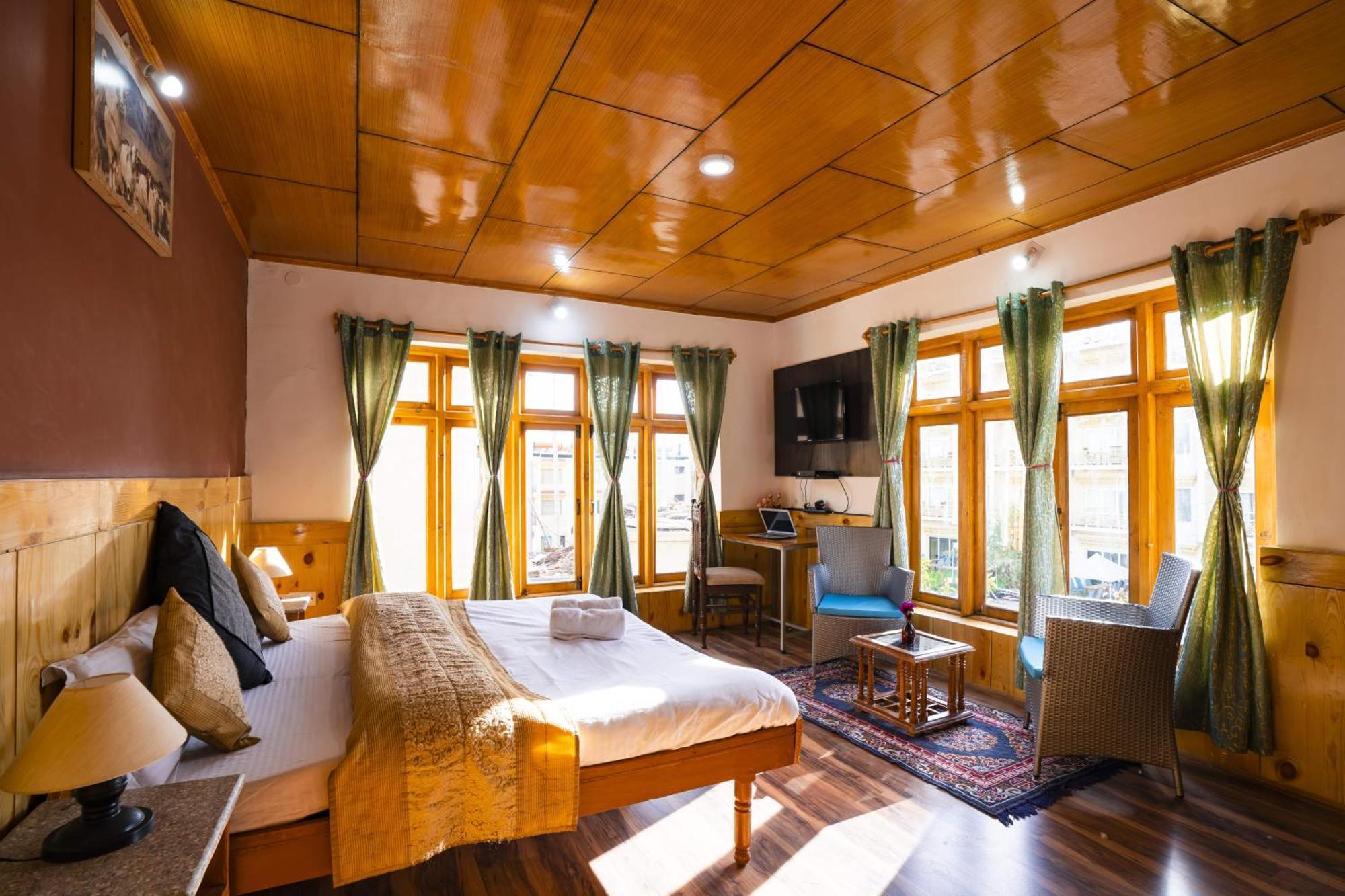 Rainbow Holiday Home 레 외부 사진