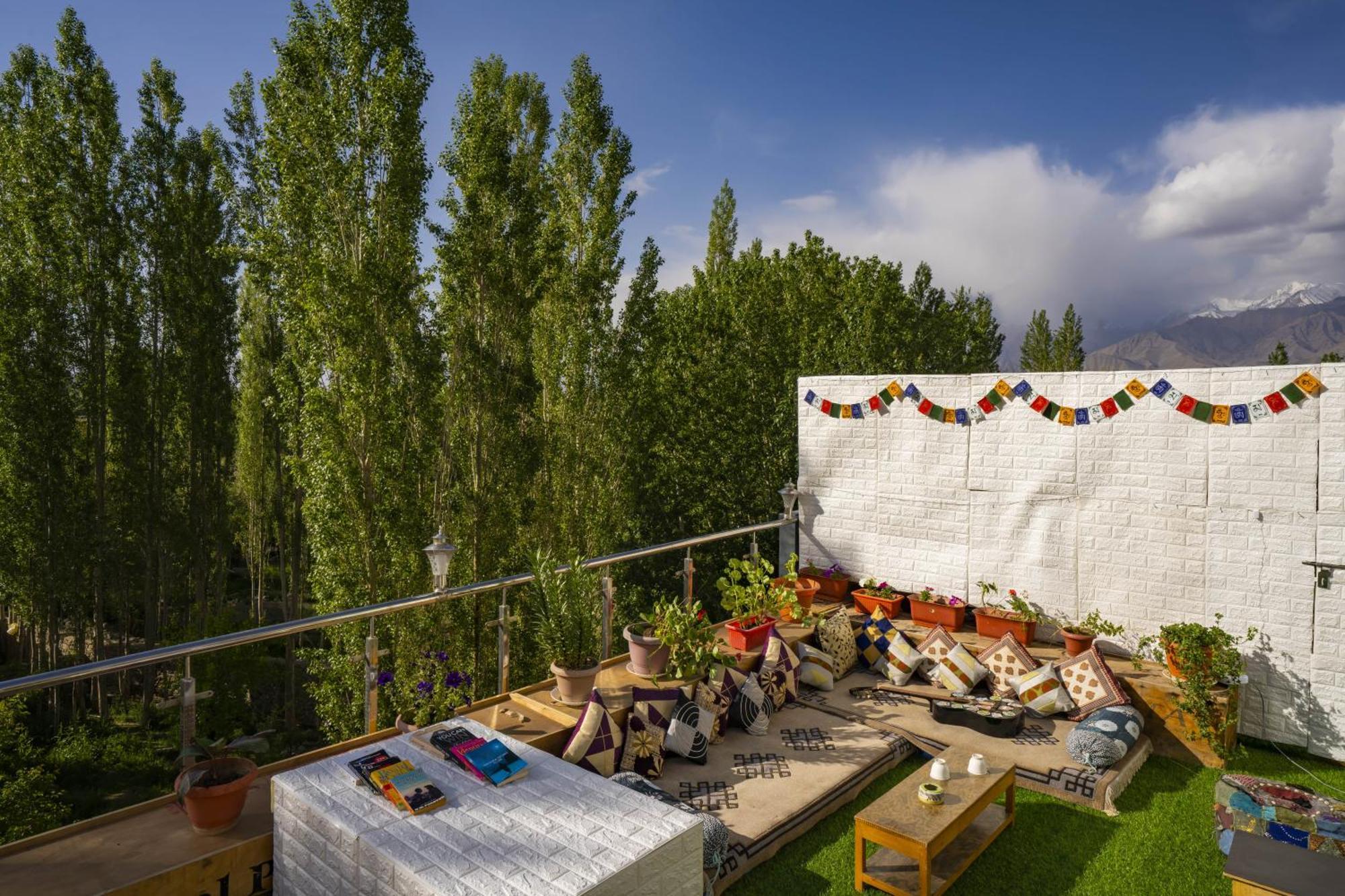 Rainbow Holiday Home 레 외부 사진
