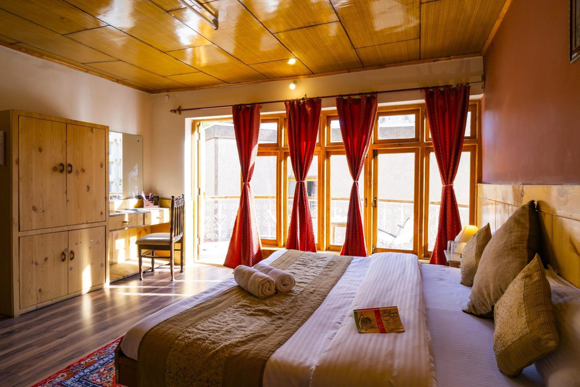 Rainbow Holiday Home 레 외부 사진