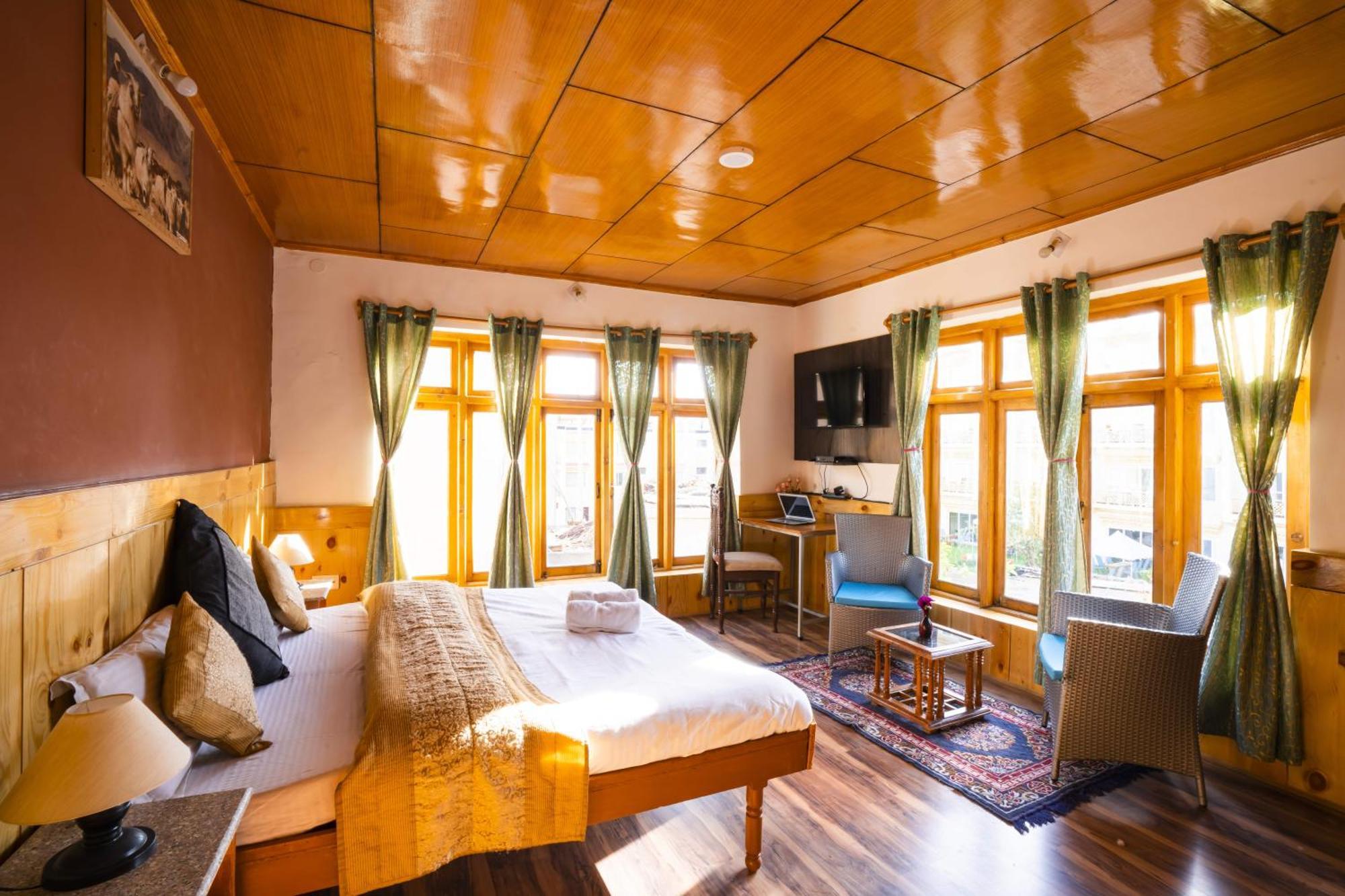 Rainbow Holiday Home 레 외부 사진